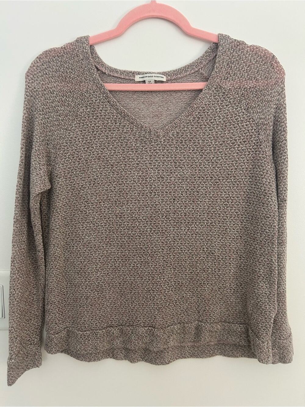 American Eagle Outfitters Marled V-Neck Sweater in Taupe Women’s Small Petite